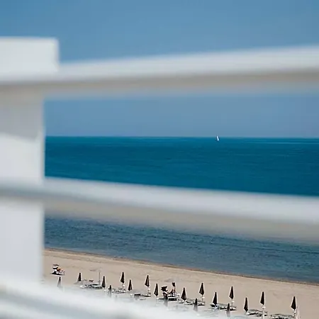 Marco Hotel 3*