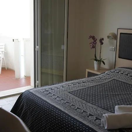 Marco Hotel 3*